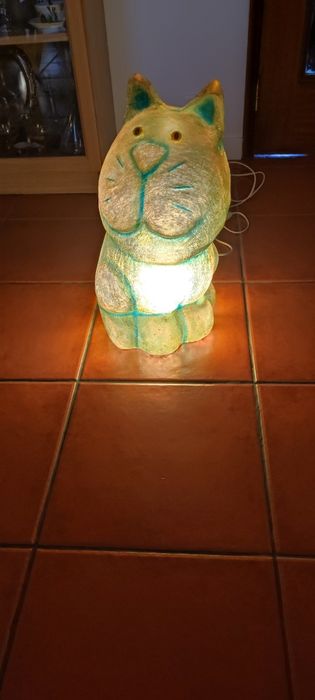 Candeiro em forma de gato