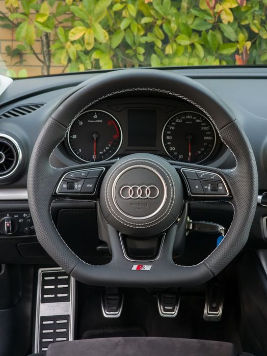 Audi A3 Limousine 1.6 TDi Kit RS3