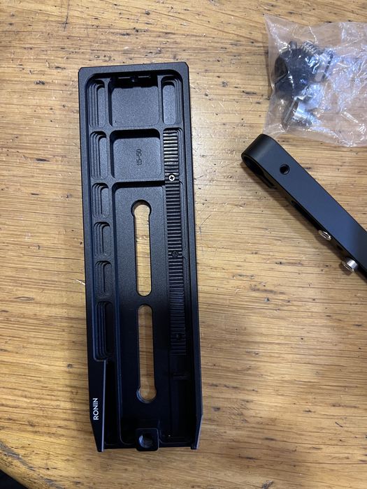 DJI Ronin Placa de Engate Rápido Alargada + Suporte Lente (RS2/RS3/RS4)
