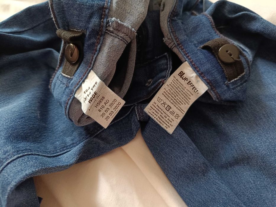 Spodnie jeansowe damskie