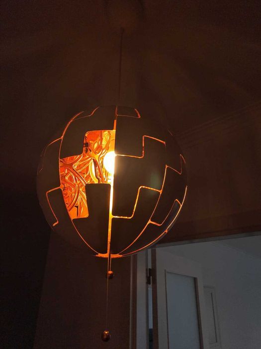 Candeeiro suspenso esférico IKEA PS 2014