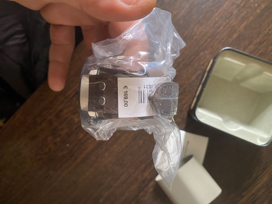 Tudo novo munca foi usado