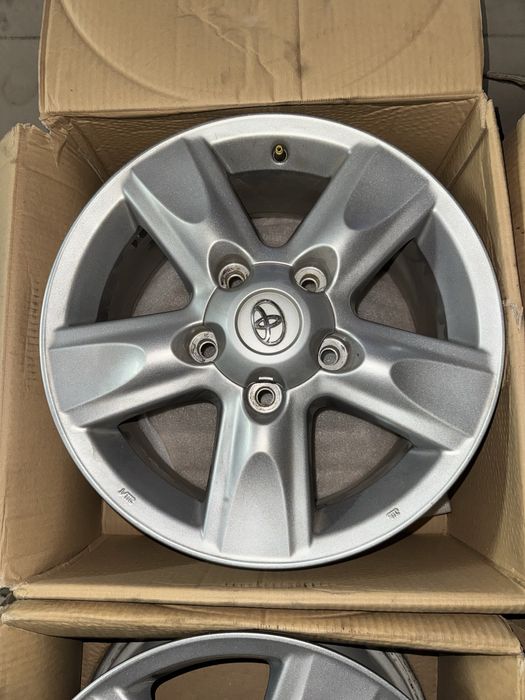Диски R18 Toyota оригинал 5×150 8J ET30 Prado Land Cruiser