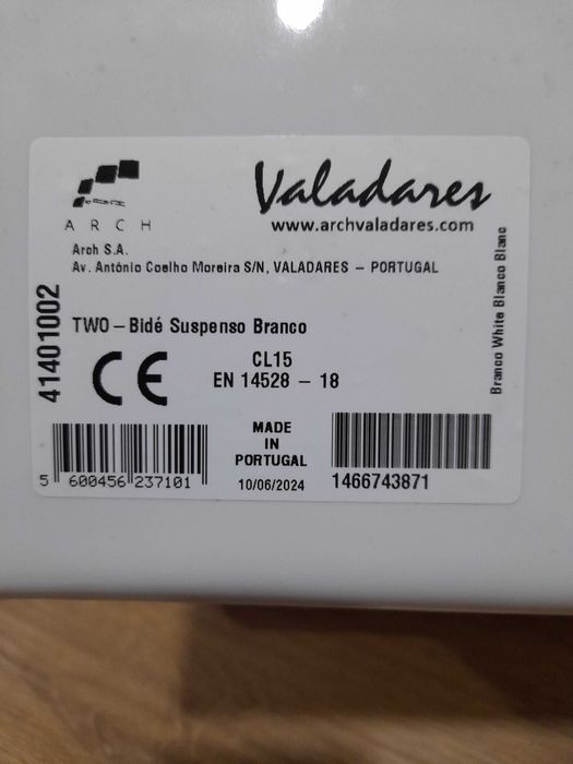 bidê suspenso Valadares