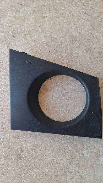 Grelha de ventilador, pára-choques Luz nevoeiro - lado direito