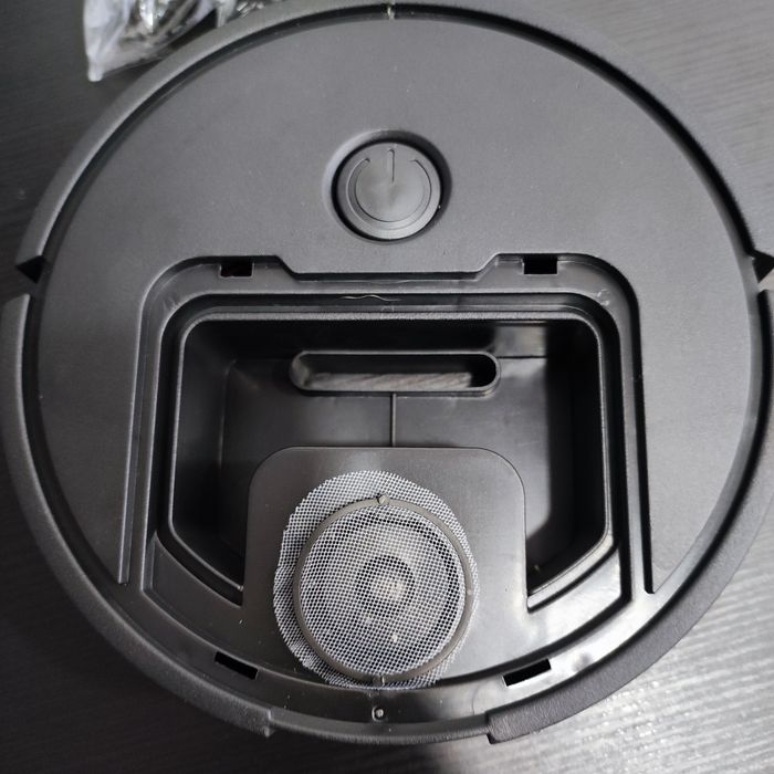 Robô aspirador que limpa a casa