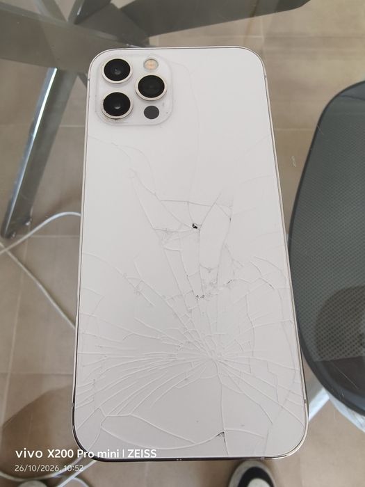 iPhone 12 pro max 128 gigas impecavel traseira estalada