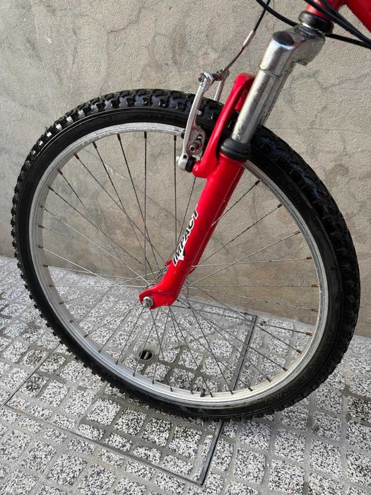 Bicicleta Vermelha G-Treck