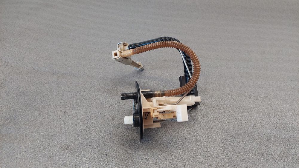 Boia combustível MERCEDES-BENZ Classe C Carrinha (S202)