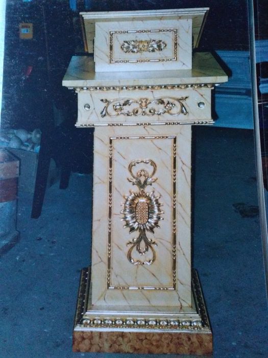 Arte sacra Ambam de igreja.