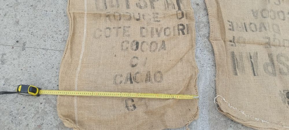 Sprzedam worki jutowe.