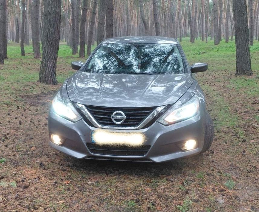Продам Ніссан Алтіма