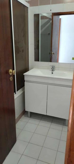 Arrendamento T2 Lafões