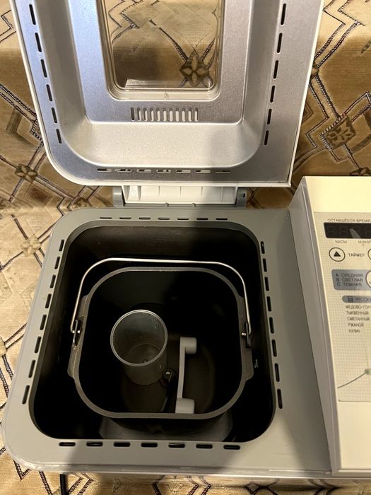 Рабочая Хлебопечь LG HB-2051BCJ в Отличном состоянии