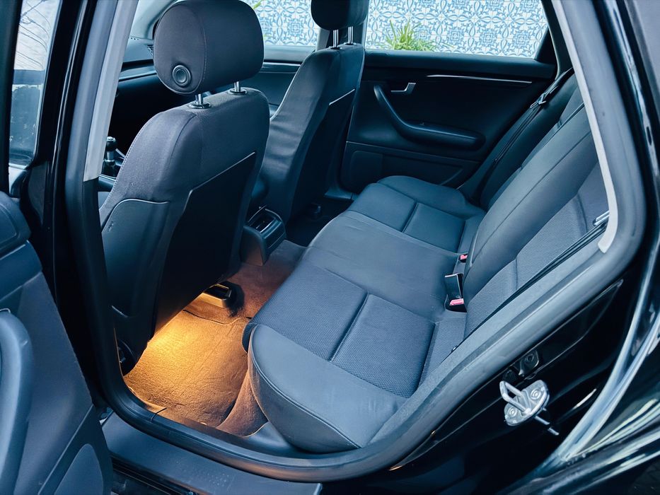 Audi a4 1.9 tdi 130cv M6 S- line 02