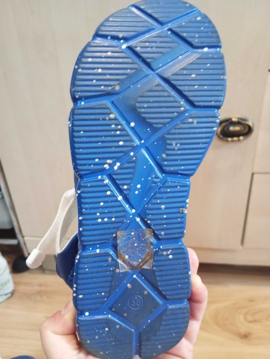 Sandałki na platformie rozmiar 36