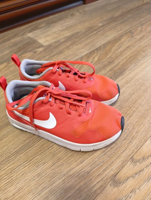 Кросівки,кросівки nike натуральні,кеди