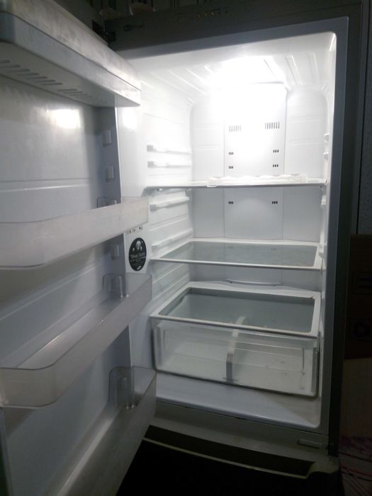 Холодильник Самсунг ноуфрост