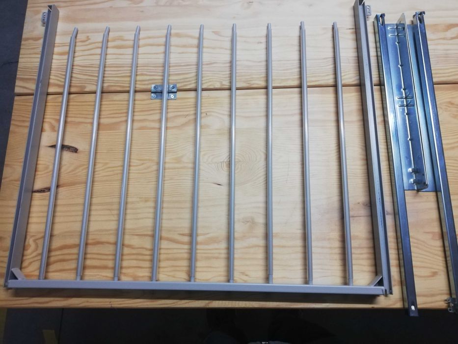 Organizadores de sapatos e de calças do IKEA