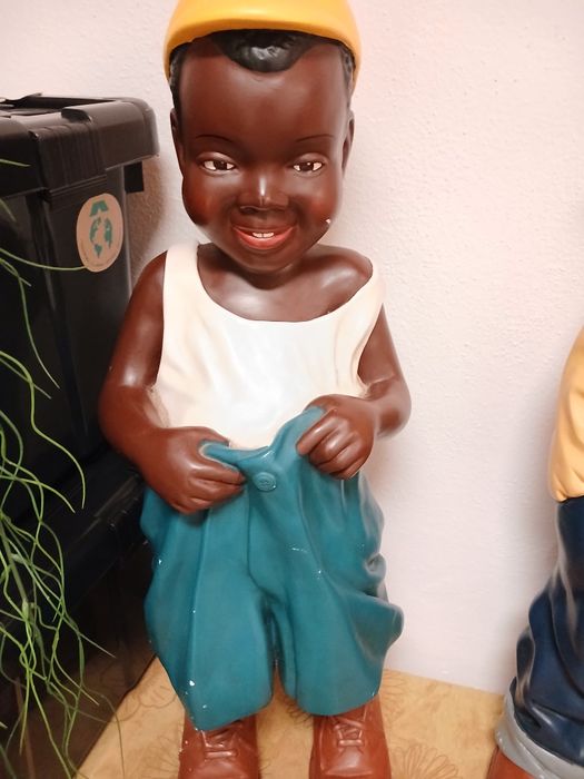 Estátuas "os pretos" originais da África