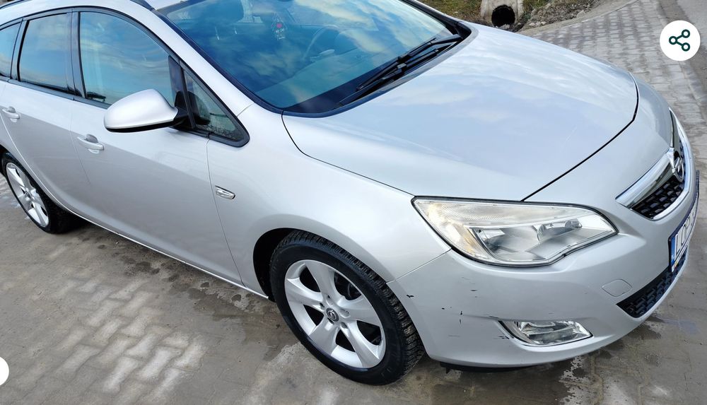 Opel Astra j 1,7 dizel