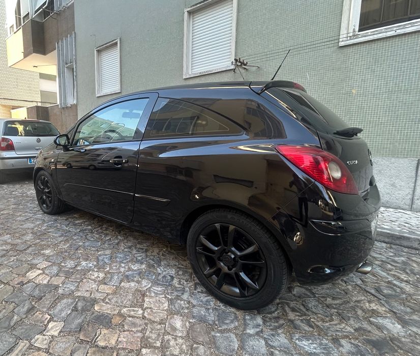 Opel corsa Black Edition 1.3 CDTI foto 3