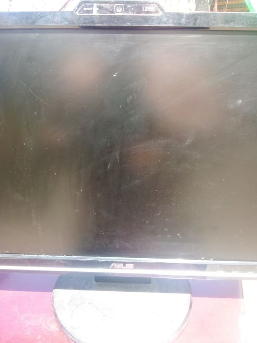 Монітор  Asus для компа.
