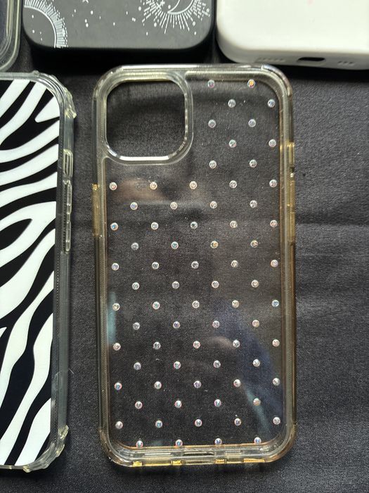 Capas iphone 13 variadas