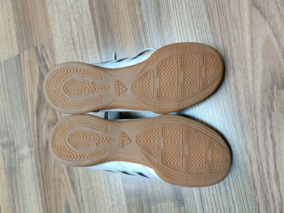 Adidas halówki 37