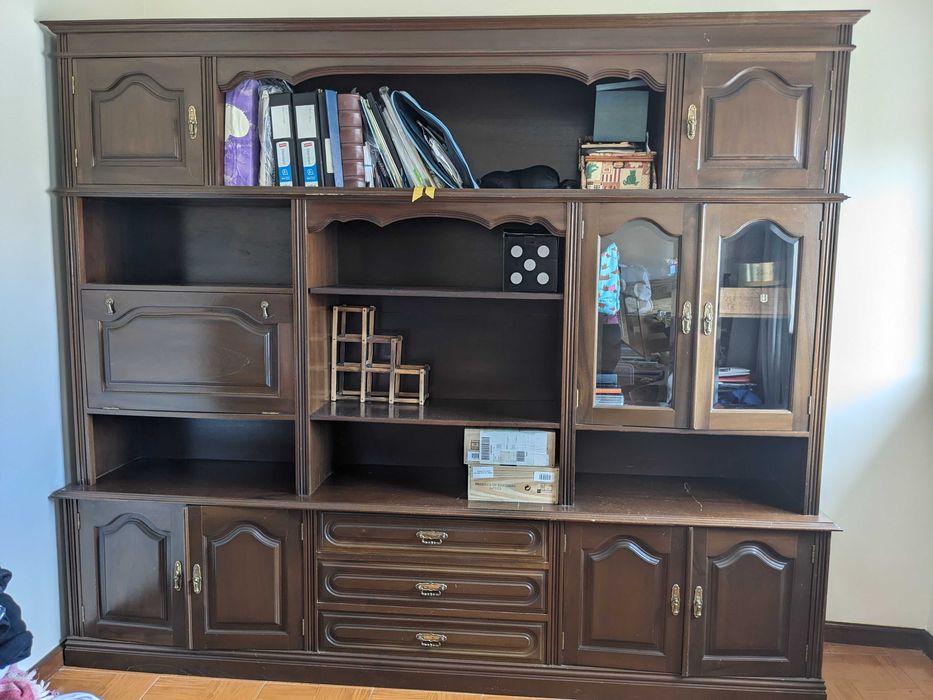 Móvel de sala/louçeiro/armario de madeira