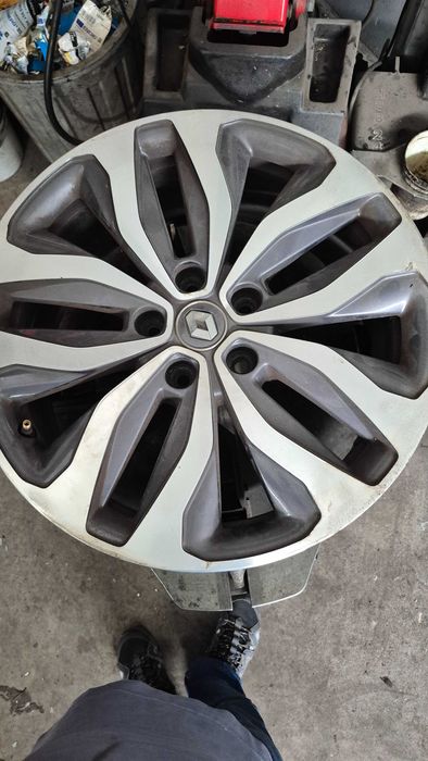 ajante  renault talisman
