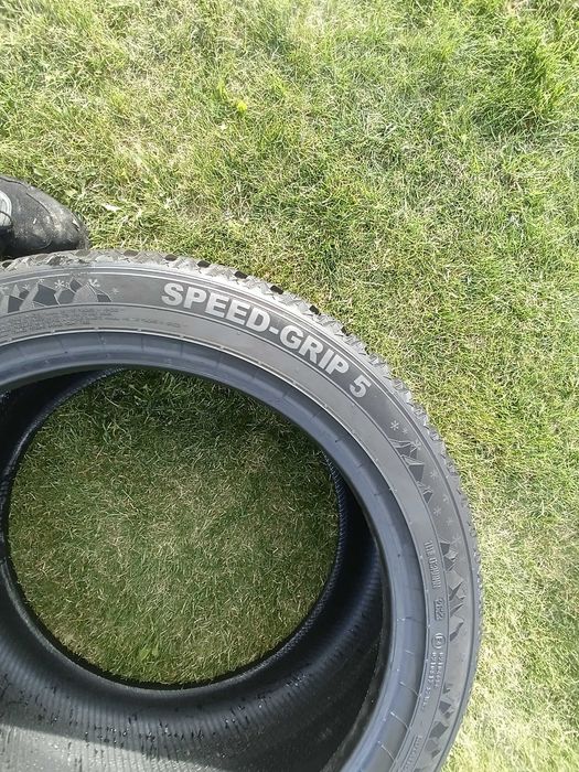 opona 245/45/20 Semperit Speed-Grip 5 1 sztuka 7,5mm 2023