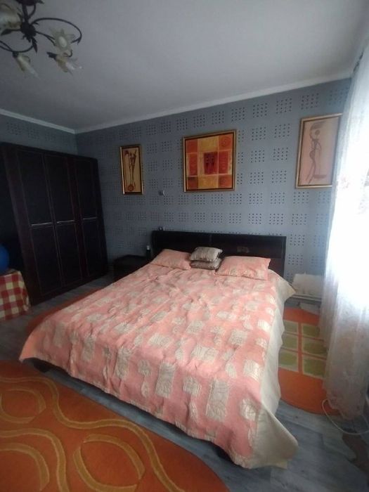 Продам! Срочно! Большой дом - для большой семьи