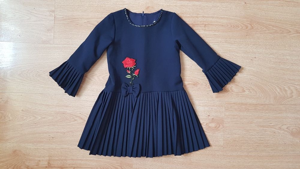 Стильное красивое платье нарядное праздничное платьице плаття сукня