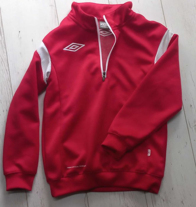 sportowa bluza chlopieca UMBRO 128