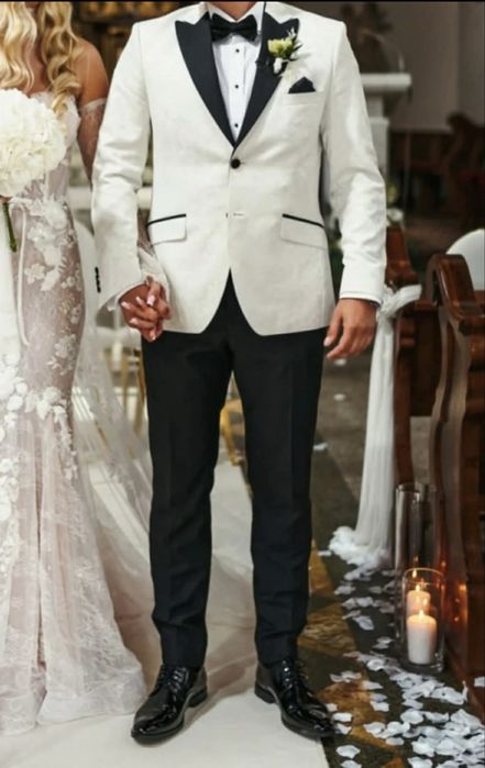 Garnitur ślubny pana młodego Tłoczona marynarka