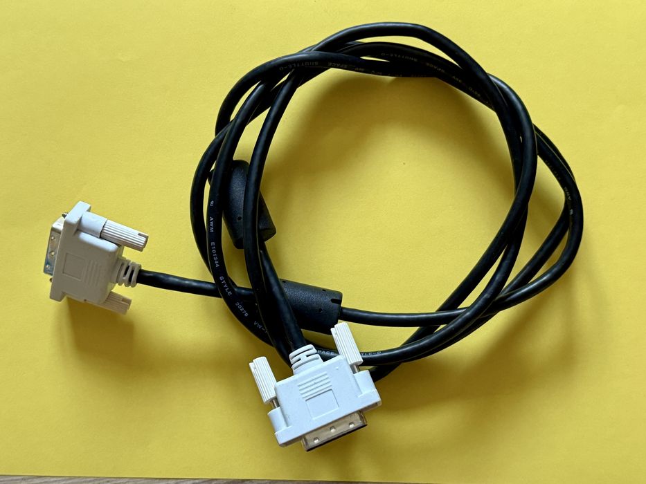 Kabel DVI - DVI (18+1) do monitora