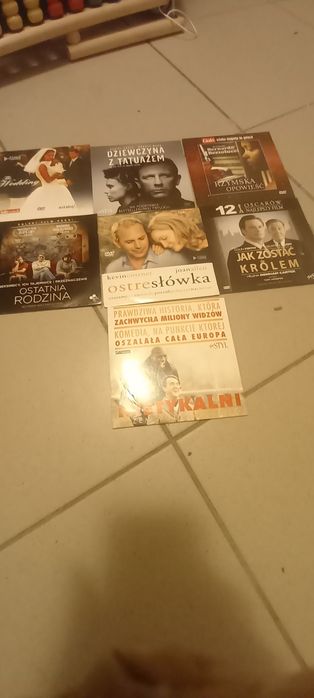 Sprzedam płyty DVD tytuły dostępne na zdjęciach