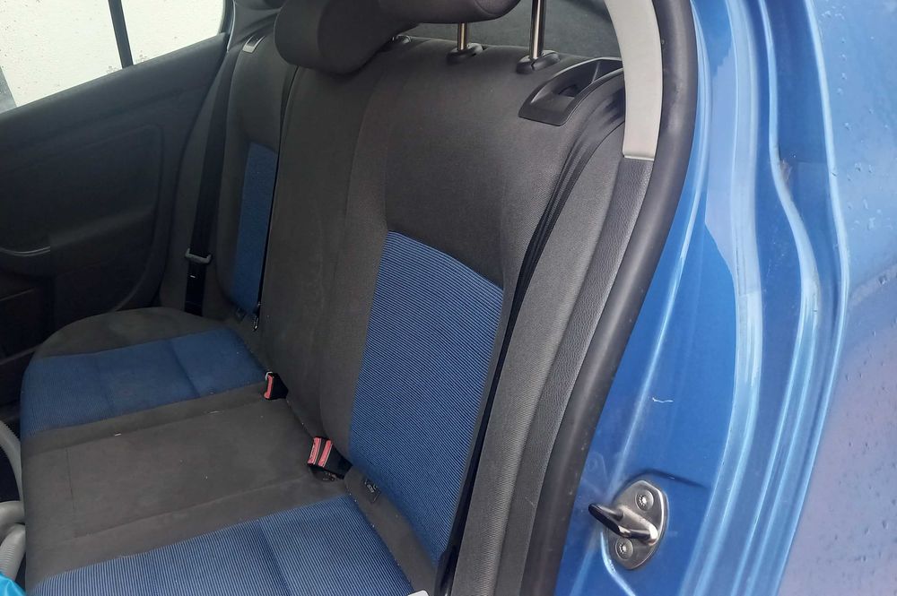 Volkswagen Golf V - Matrícula Inglesa - Ideal para Reino Unido ou Peças