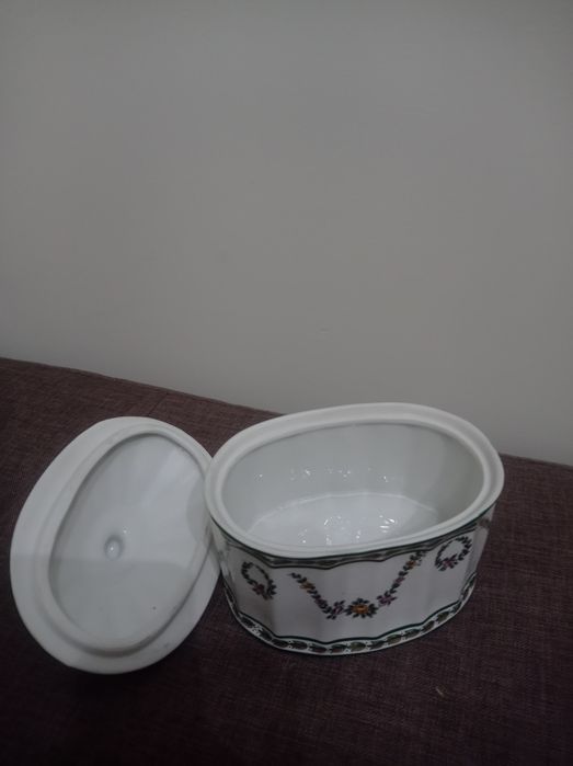 Conjunto de porcelana