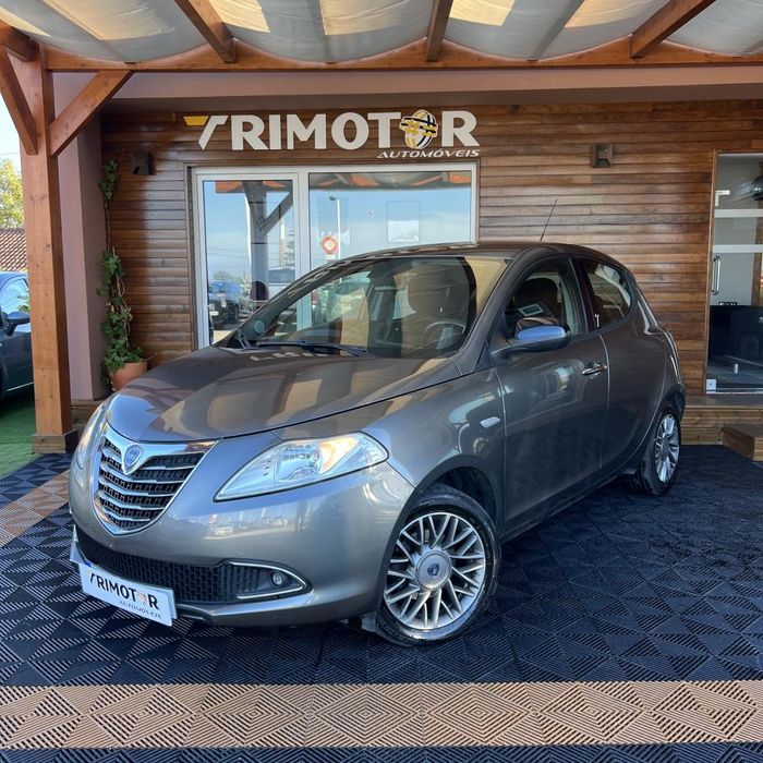 Lancia Ypsilon 1.3 M-jet S&S Gold