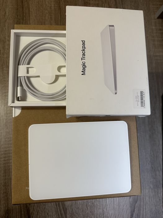 Apple Magic Trackpad (2021)