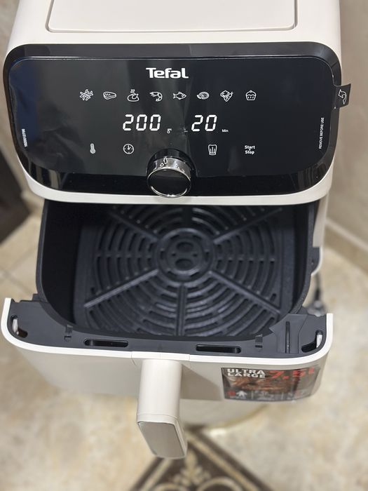 Аерогриль Tefal EY855AE0