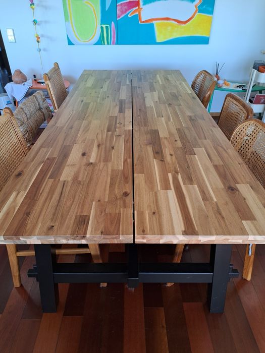 Mesa jantar acácia Ikea Skogsta como nova