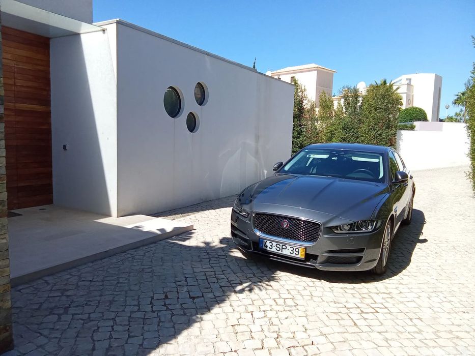 Jaguar XE E-Performance Automatic Prestige