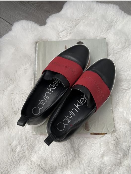 фірмові кеди на високій підошві