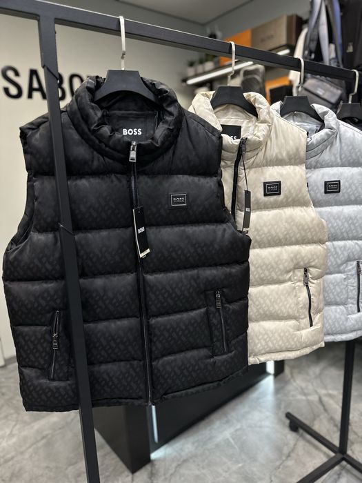 Топова жилетка Hugo Boss пух