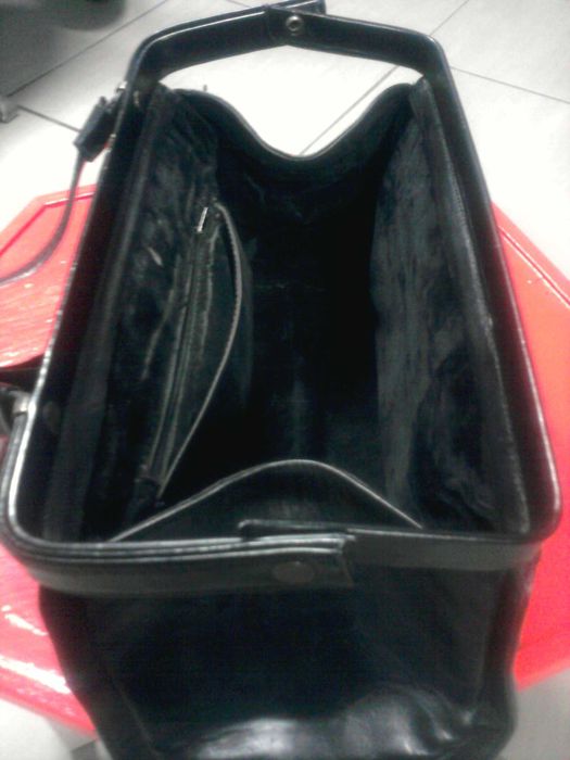 Bolsa em pele vintage