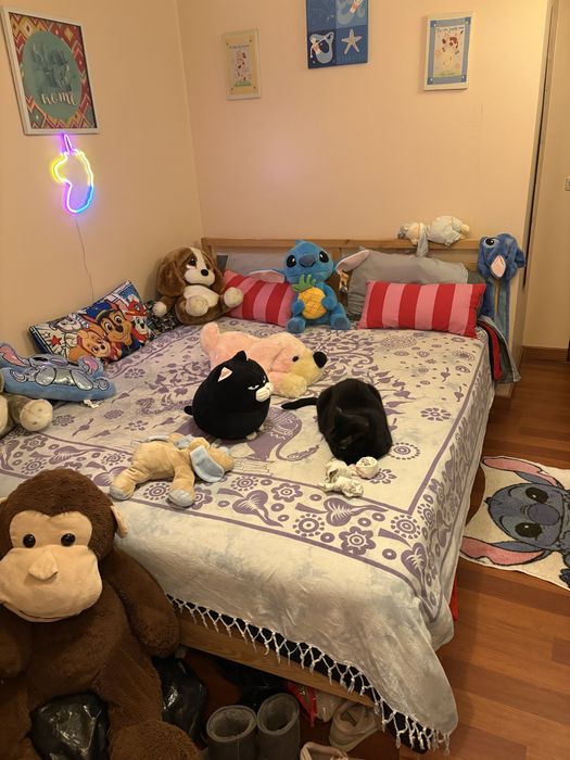 Cama ikea king size com colchao