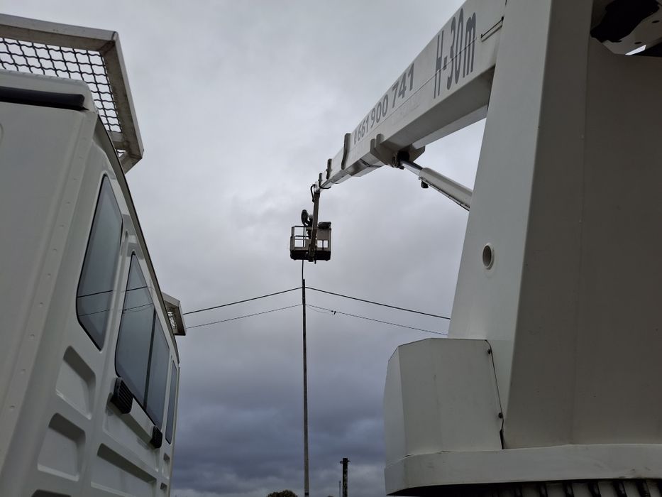 Usługi podnośnikiem koszowym do 30m